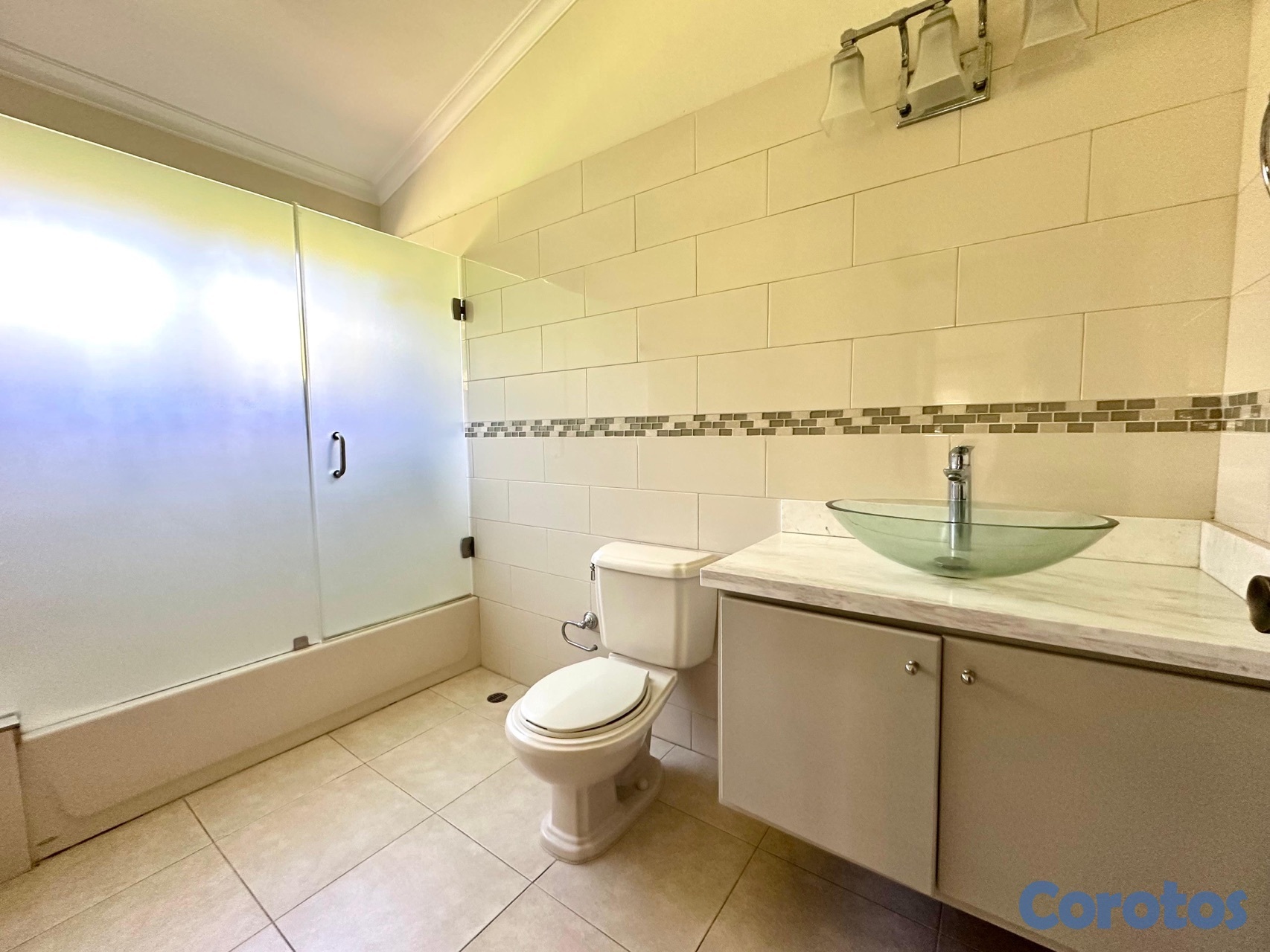 casas - Vendo casa en Arroyo Hondo II, calle sin salida RD$23,000,000.00 6