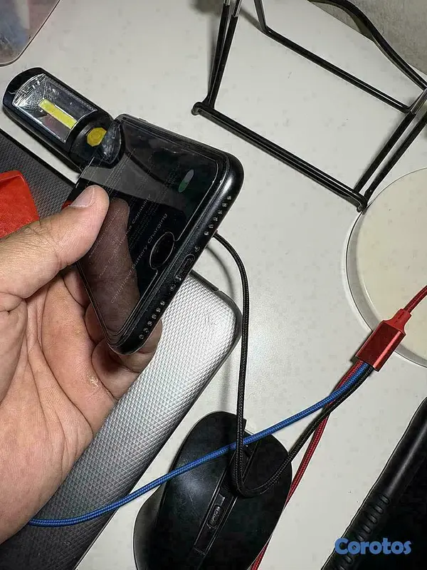 celulares y tabletas - iPhone SE 2da Generación Negro 128GB Factory 5