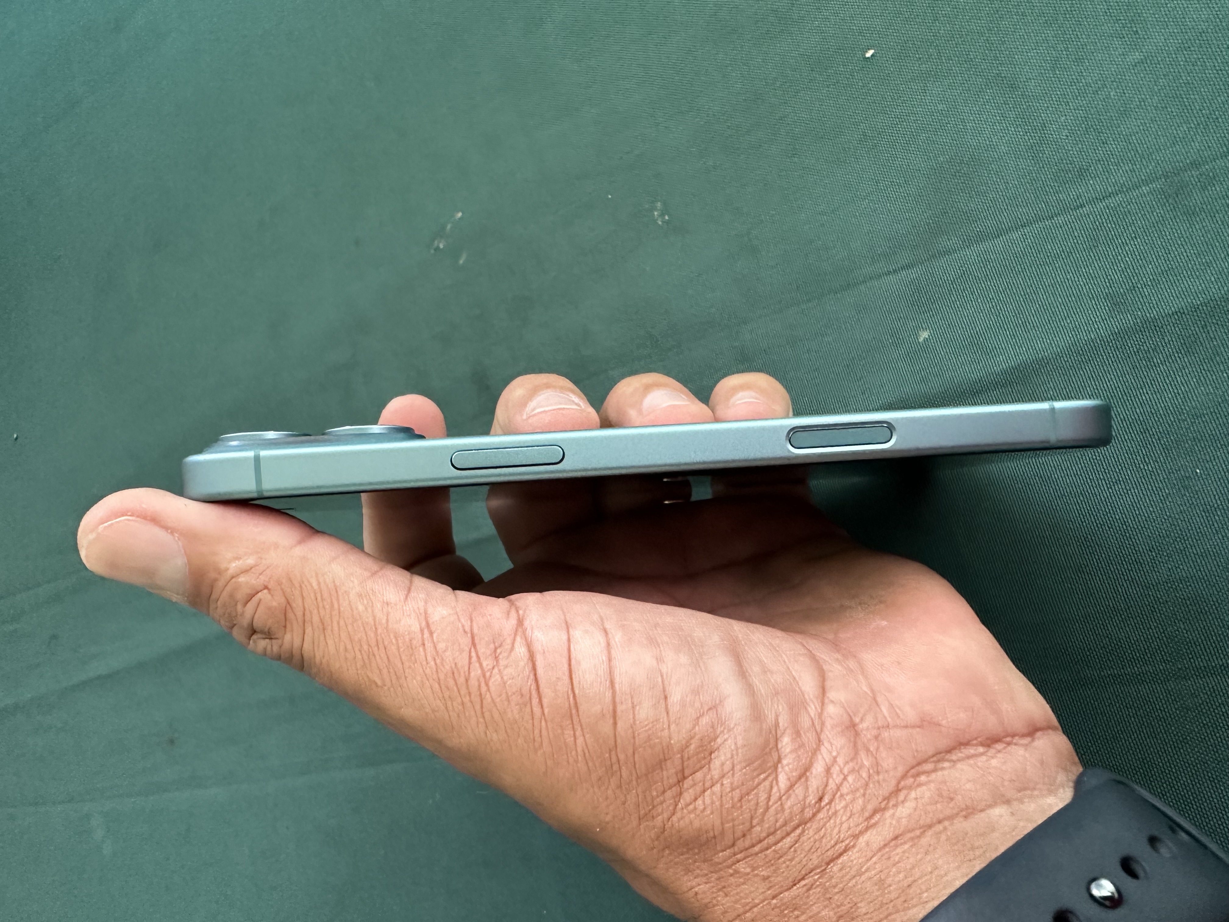 celulares y tabletas - iPhone 16 plus de 128gb factory  4