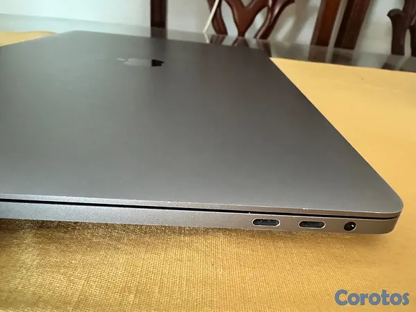 computadoras y laptops - MacBook Pro 2019 "16" i9/ 32GB RAM / 512GB SSD – E 3