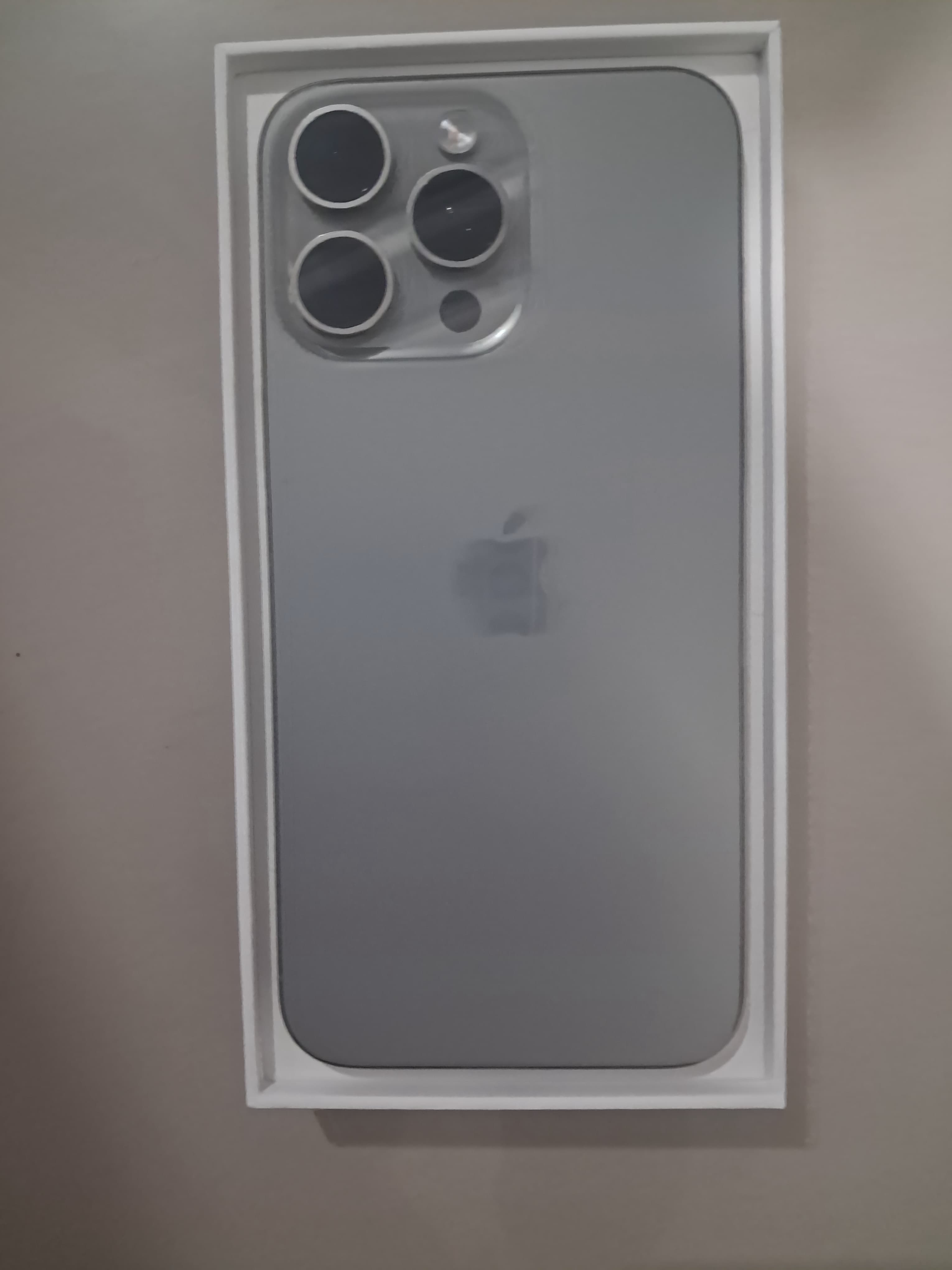 celulares y tabletas - iPhone 15 pro Max 256gb factory clean imei 0