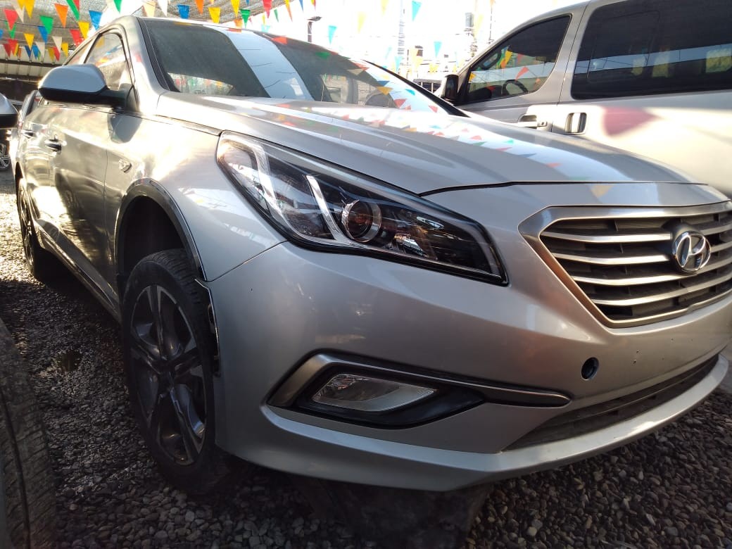 carros - HYUNDAI SONATA LF 2015 GRISDESDE: RD$590,100.00 2