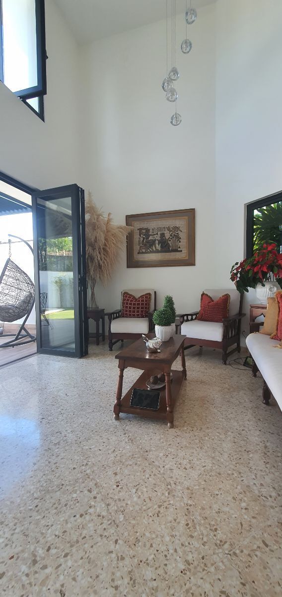 casas - Casa en Cuesta Hermosa I de Oportunidad  5