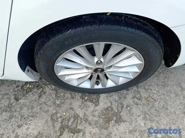 carros - KIA K7 2020 BLANCO 4