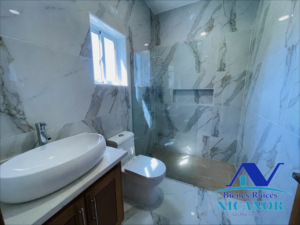 casas - Casa en residencial privado en venta  6