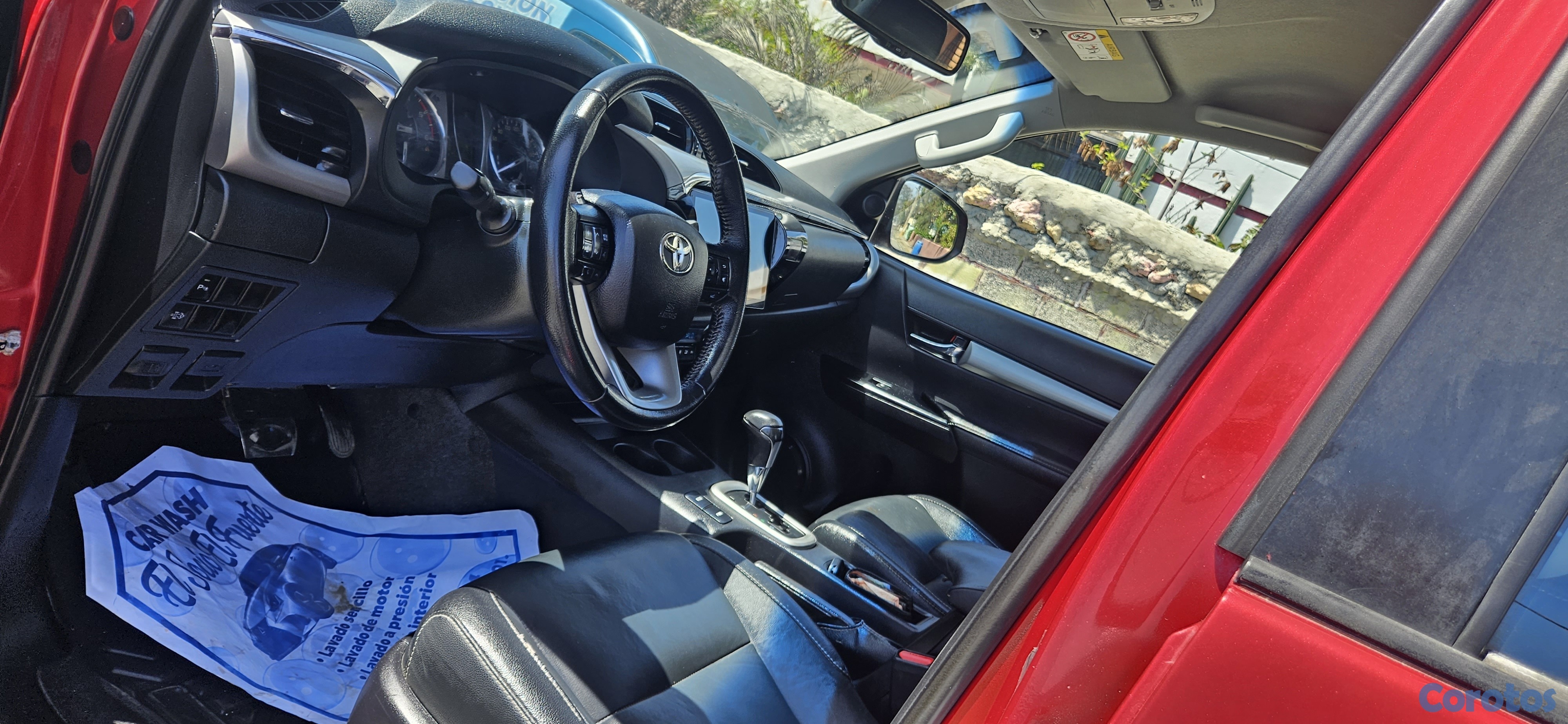 jeepetas y camionetas - Toyota hilux 2022 srv 7