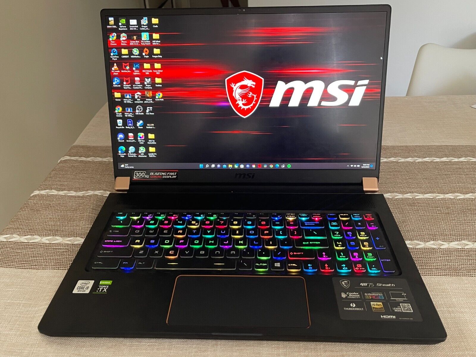 computadoras y laptops -  MSI GS75 Stealth Intel i7 9750h 2,60ghz/32gb 1