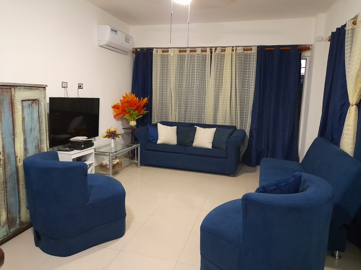 apartamentos - ALQUILO APARTAMENTO-GAZCUE
