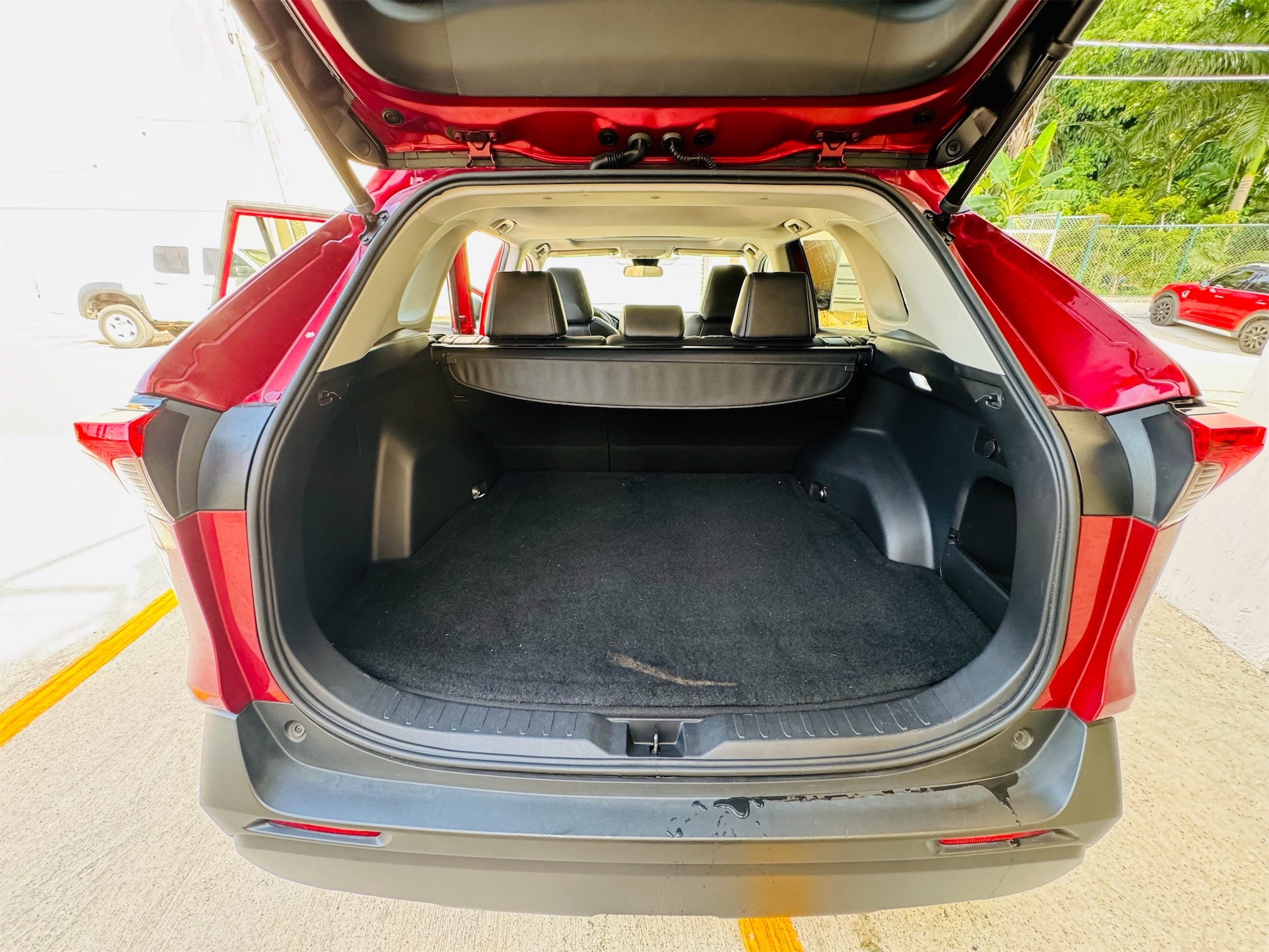 jeepetas y camionetas - Toyota RAV4 XLE 2021 PREMIUM  3