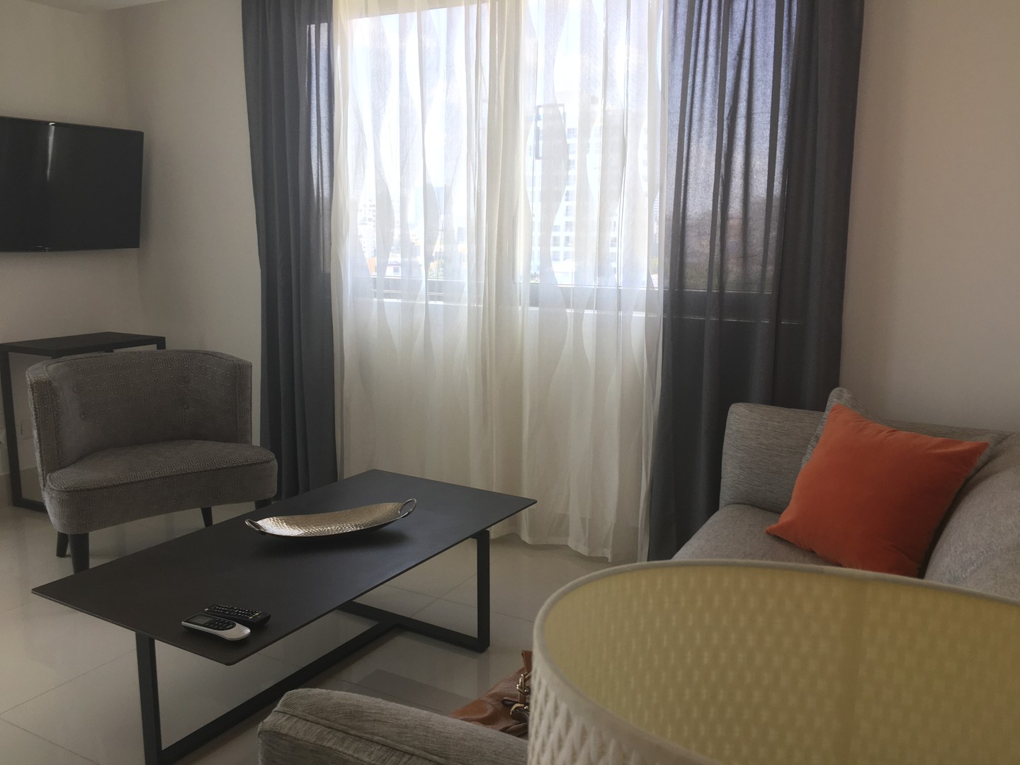 apartamentos - Apartamento En Alquiler En Naco Amueblado De Una Habitación 1