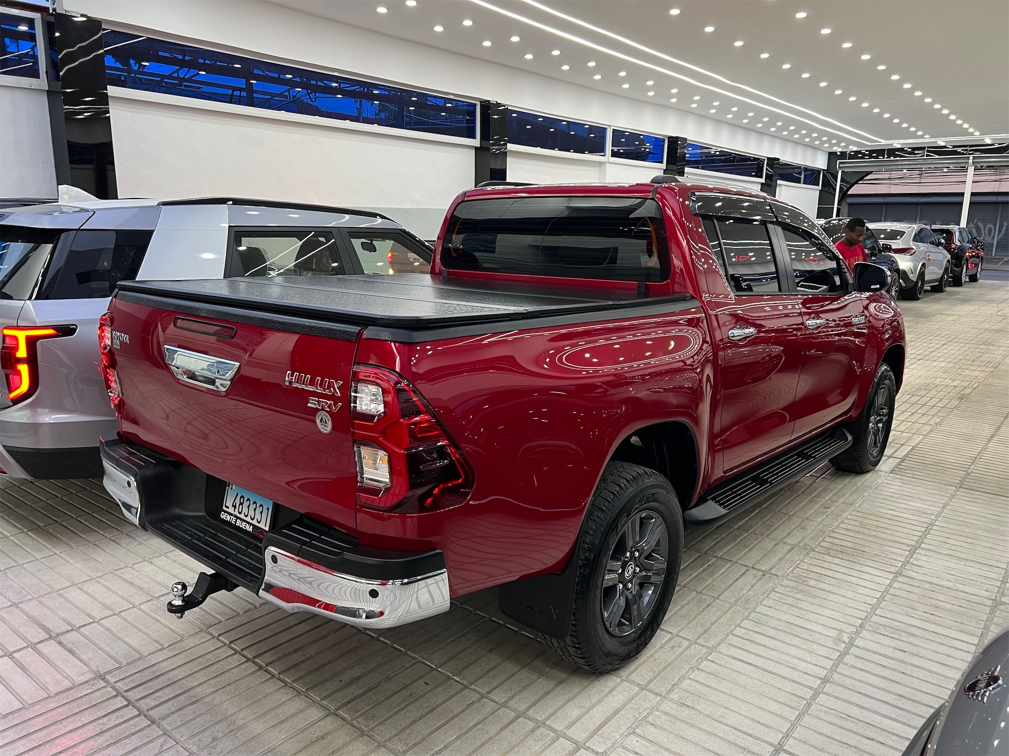 jeepetas y camionetas - Toyota hilux 2023 SRV Limited 3