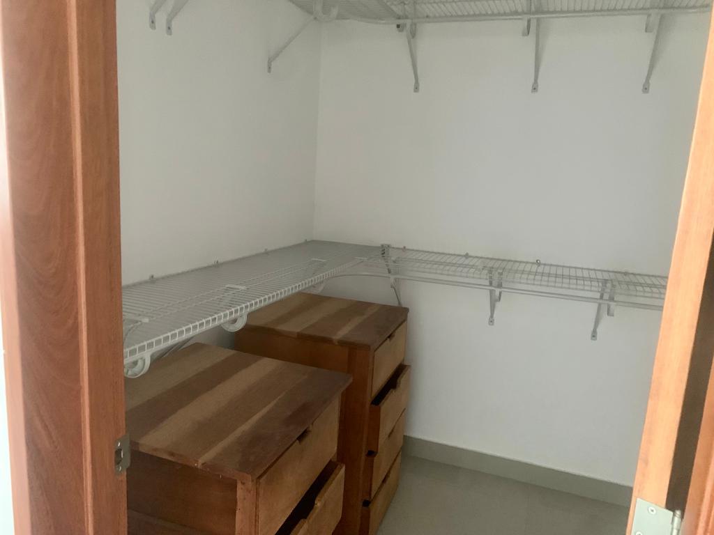 apartamentos - Apartamento en Venta en Evaristo Morales 7