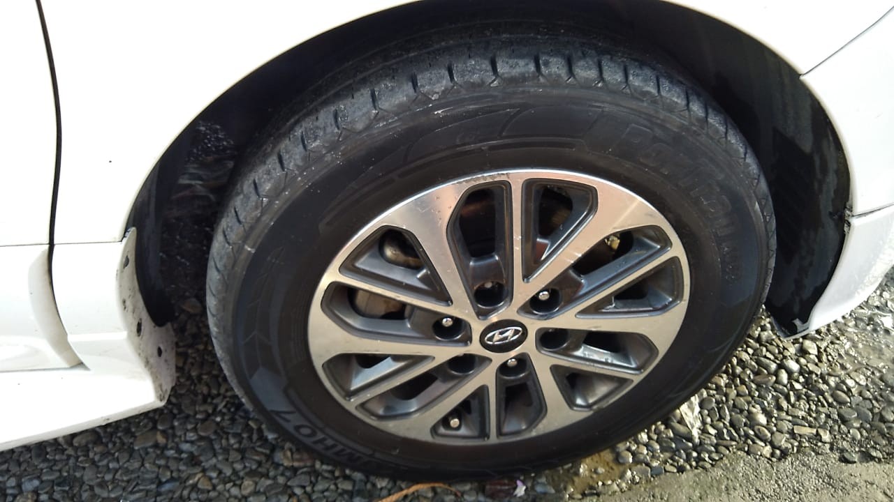 carros - HYUNDAI GRAND STAREX 2020 BLANCA 6