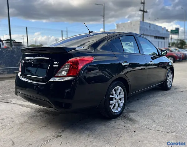 carros - Nissan Versa SV 2019 – Special Edition  3