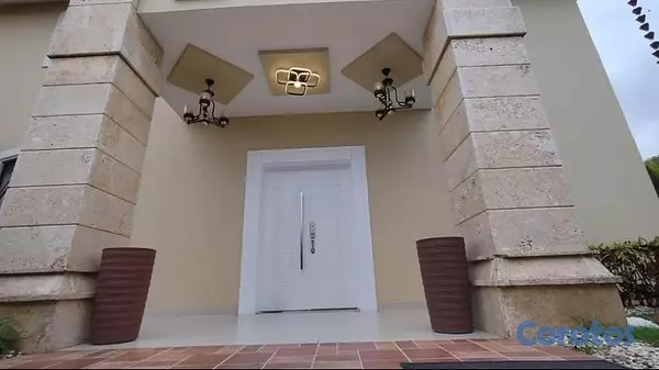 casas - Hermosa Casa De Lujo En Venta (Sector privado) seg 14