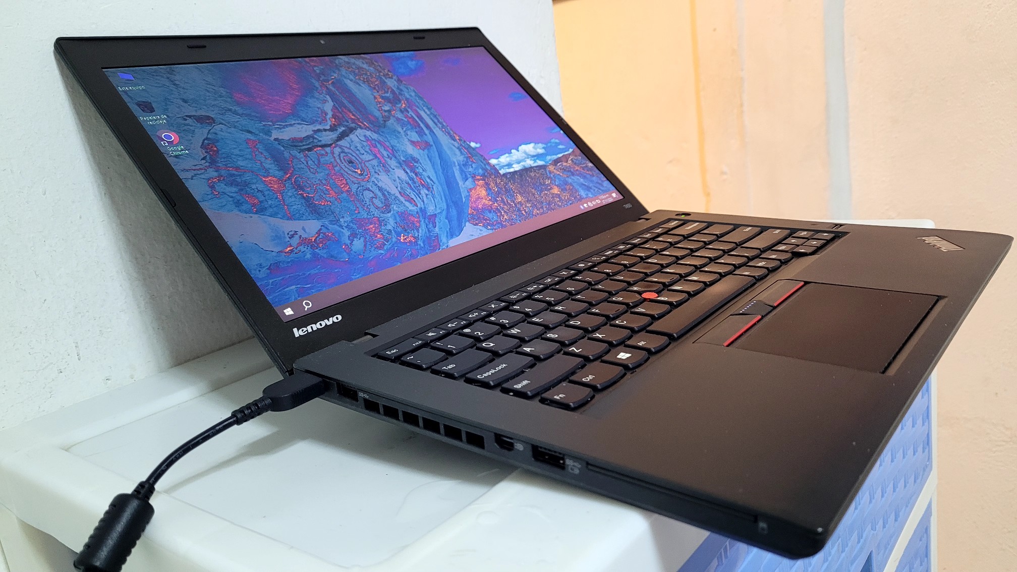 computadoras y laptops - Lenovo thimKpad 14 Pulg Core i5 Ram 16gb Disco Solido Video 8gb 1