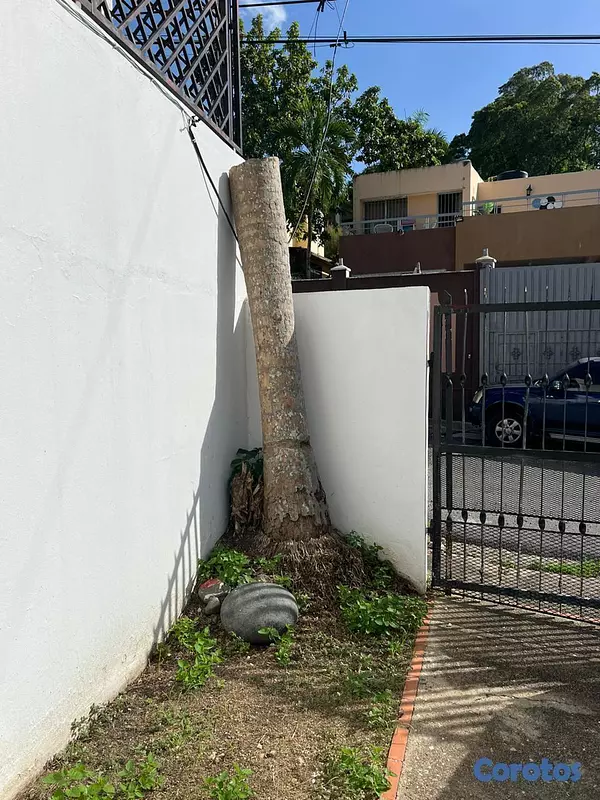 casas - Vendo Casa en Altos de Arroyo Hondo 2 y alquiler  2