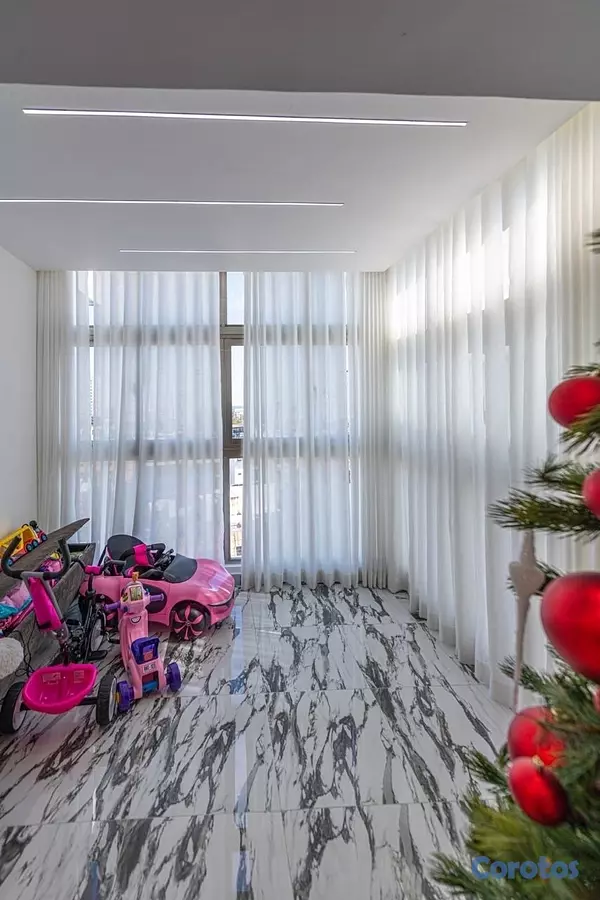 apartamentos - vendo Ph renacimiento tres habitaciones con baño tres parqueos terraza jacuzzi  14
