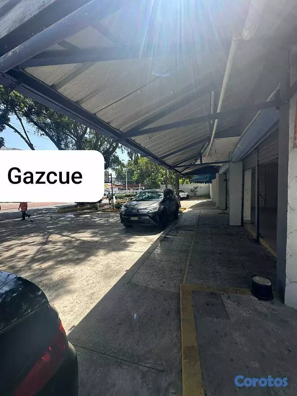 oficinas y locales comerciales - LOCAL 1ERA EN GAZCUE SE PUEDE ALQUILAR LA MITAD, 145MTS 2