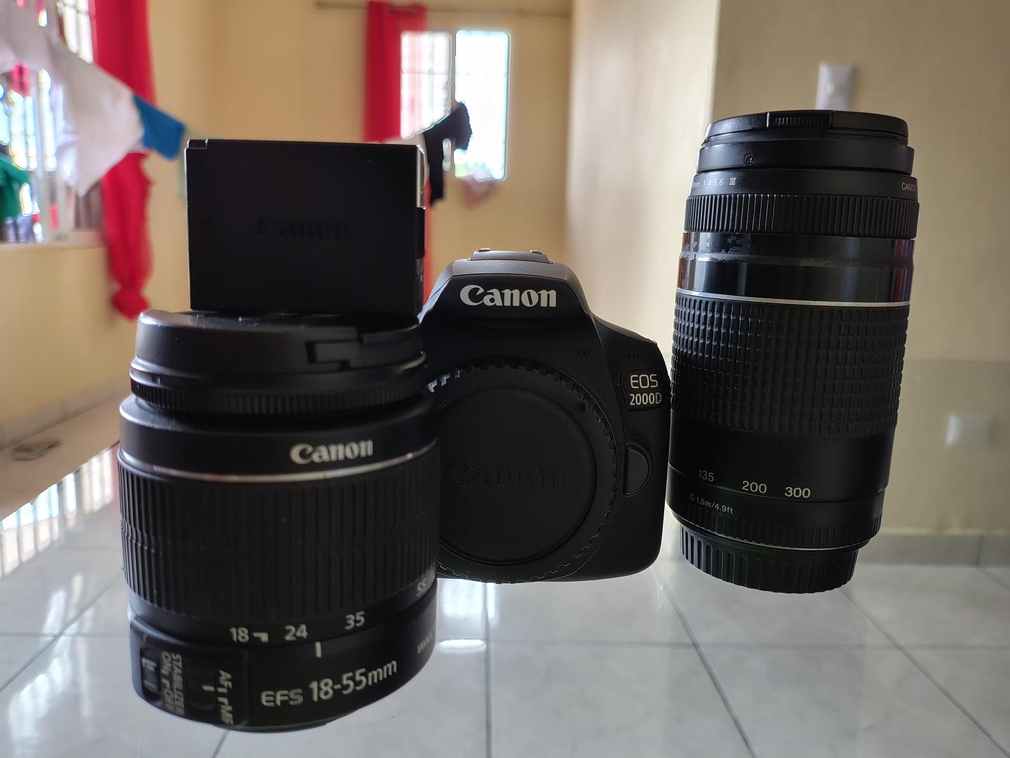 camaras y audio - Canon EOS 20000D negociable  4
