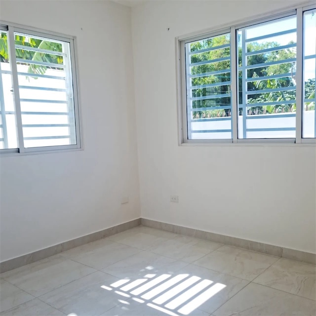 apartamentos - Vendo Apartamento de Primer Piso, en la Autopista Duarte. Santo Domingo 
