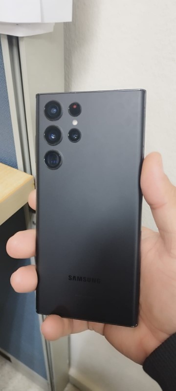 Samsung galaxy s22 ultra 512GB de memoria interna
