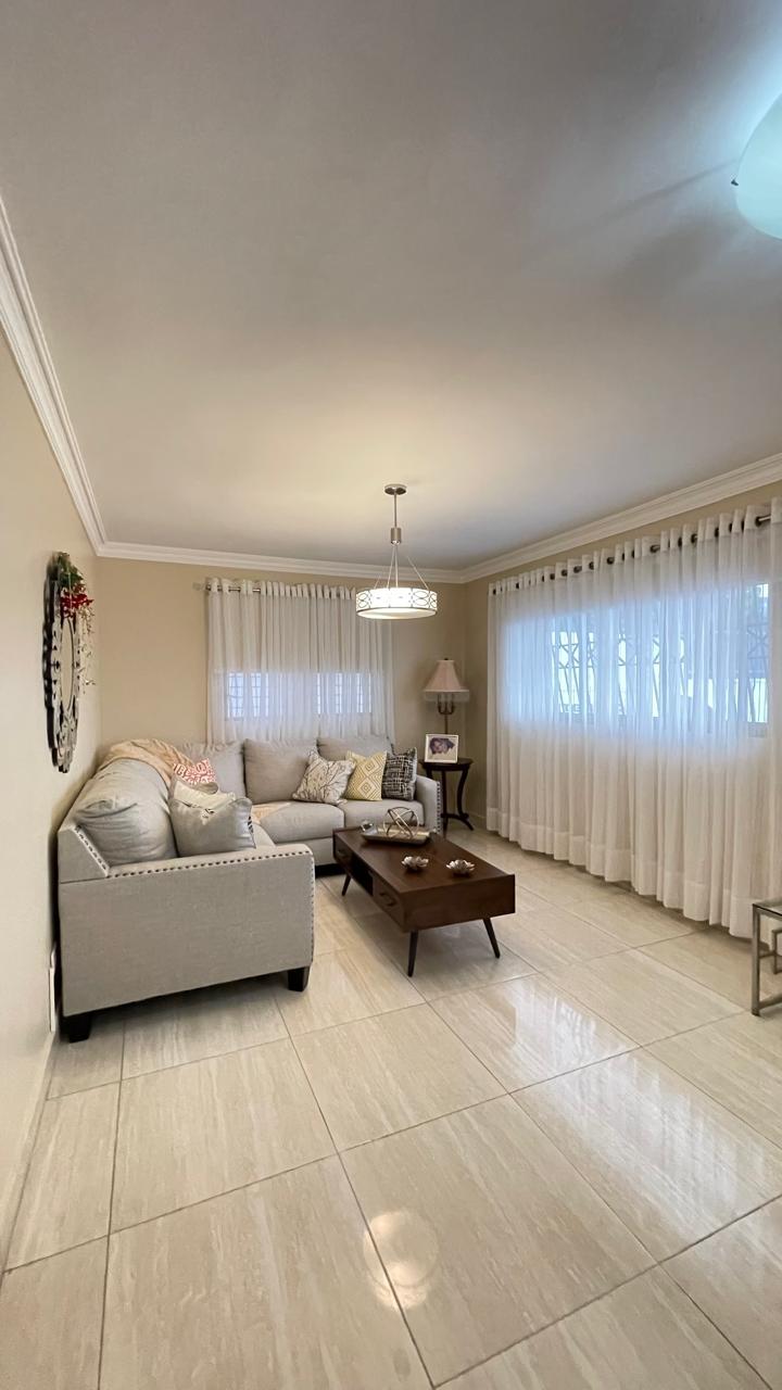 apartamentos - Vendo apartamento en Gazcue 