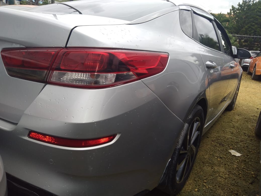 carros - KIA K5 2018 GRIS 4