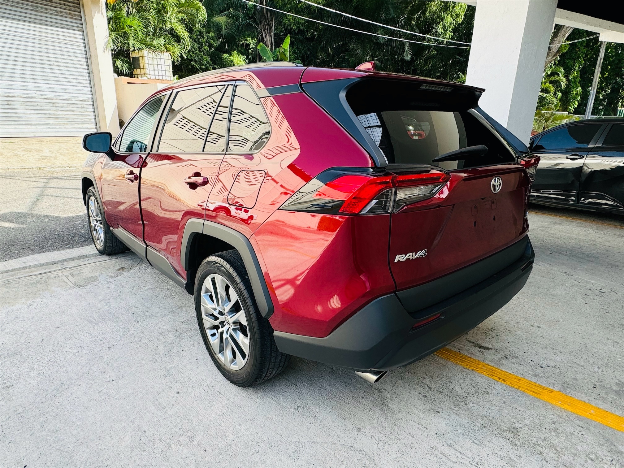 jeepetas y camionetas - Toyota RAV4 XLE 2021 PREMIUM  4