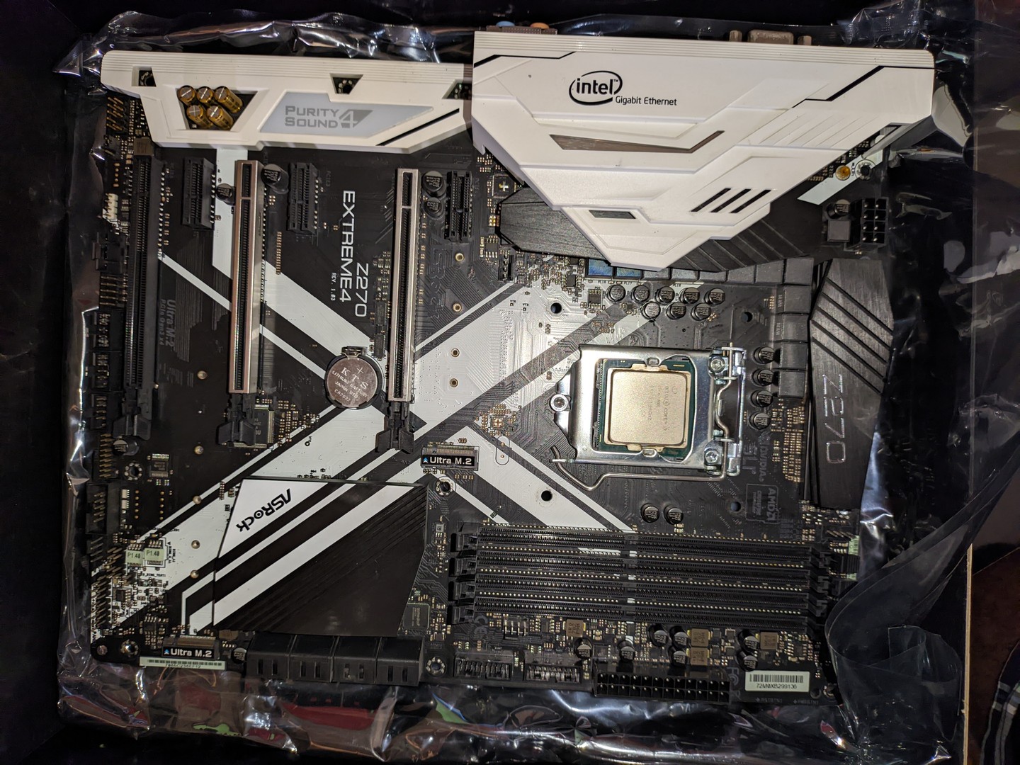 computadoras y laptops - i7 6700k Asrock Z270 Extreme 4 Motherboard combo