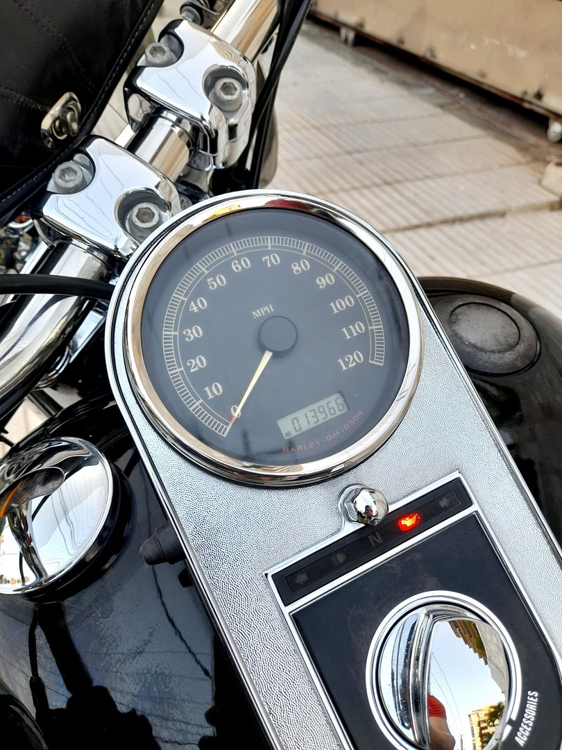 motores y pasolas - Harley Davidson Fatboy 1600cc 4