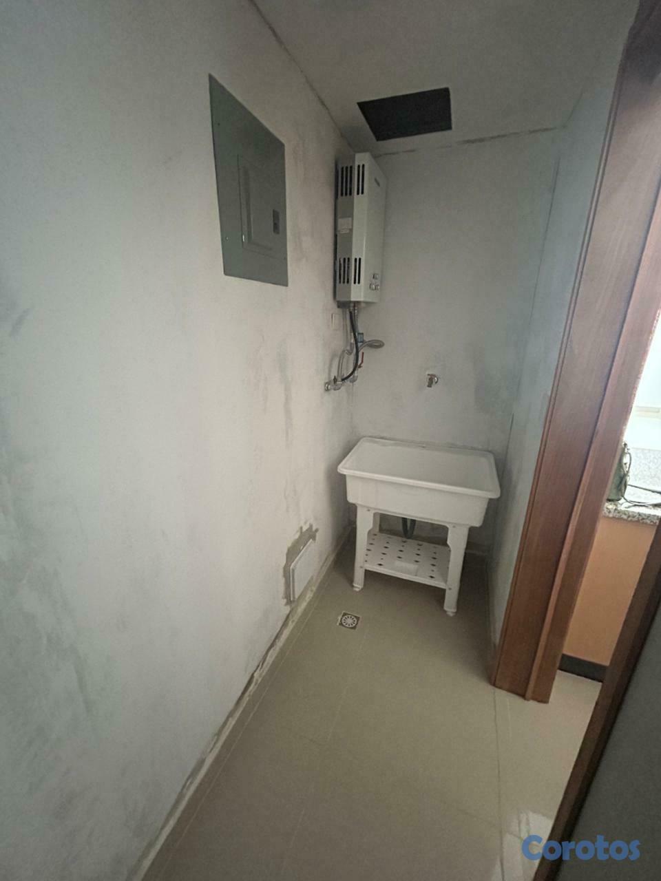 apartamentos - ALQUILO APARTAMENTO EN ARROYO HONDO 6