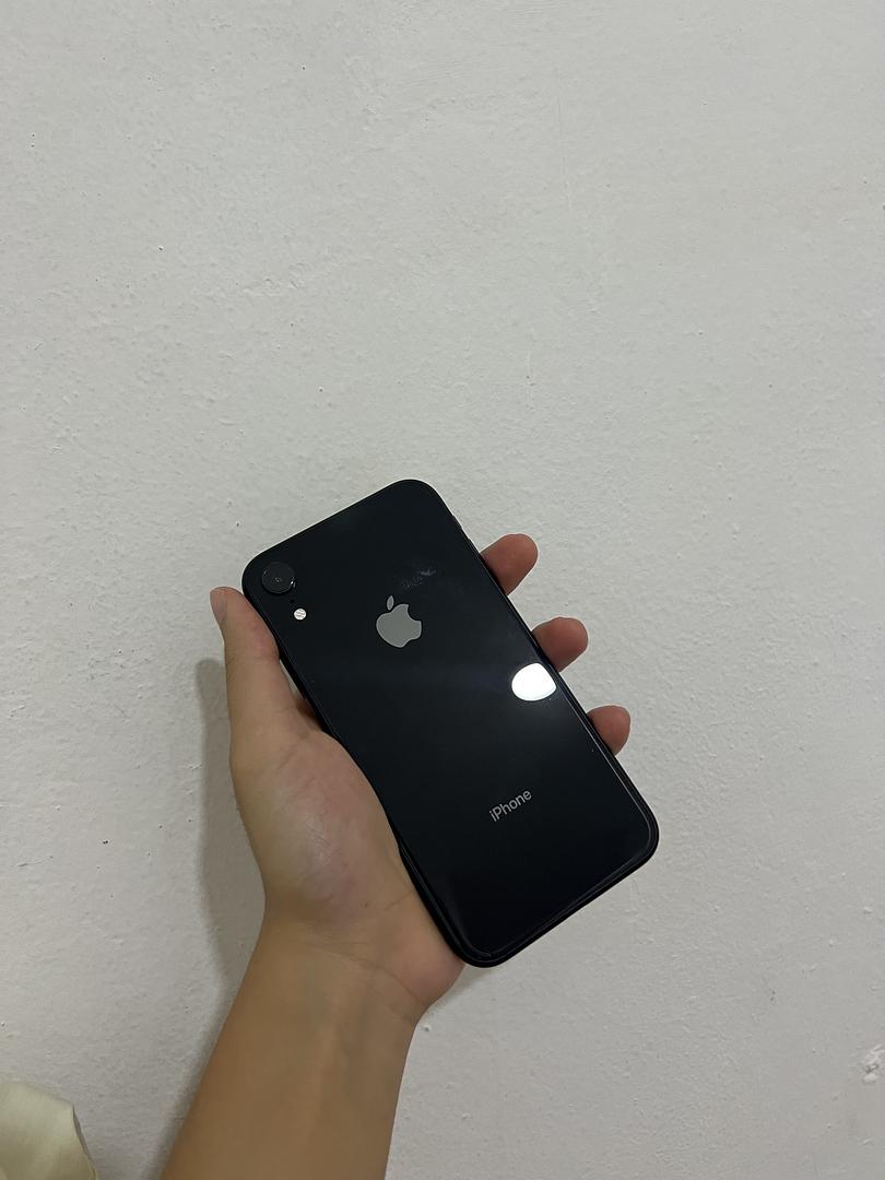 celulares y tabletas - IPhone XR en perfectas condiciones  1