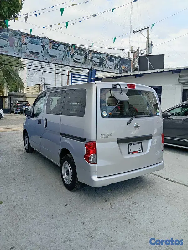 jeepetas y camionetas - NISSAN NV200 GRIS 2019 10