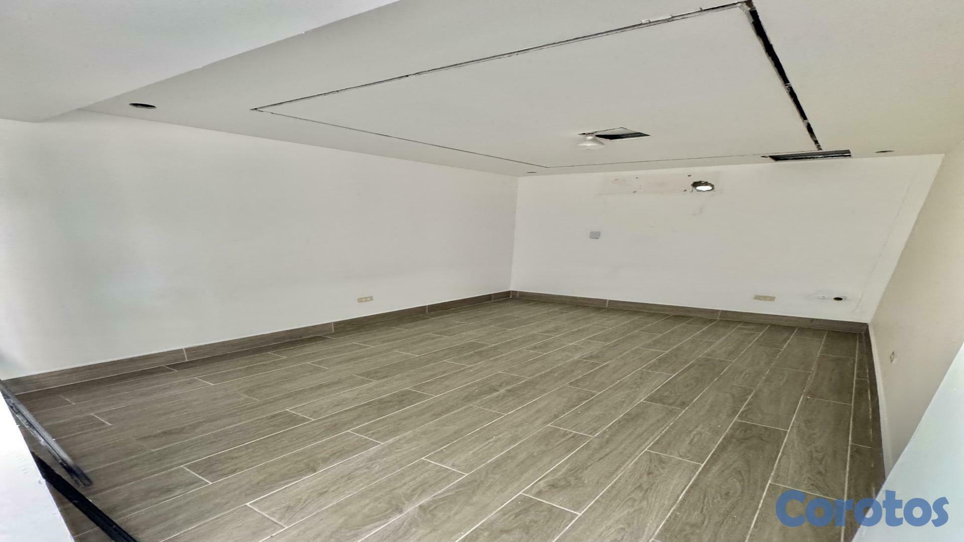 oficinas y locales comerciales - Local Comercial en Los Cacicazgos 8