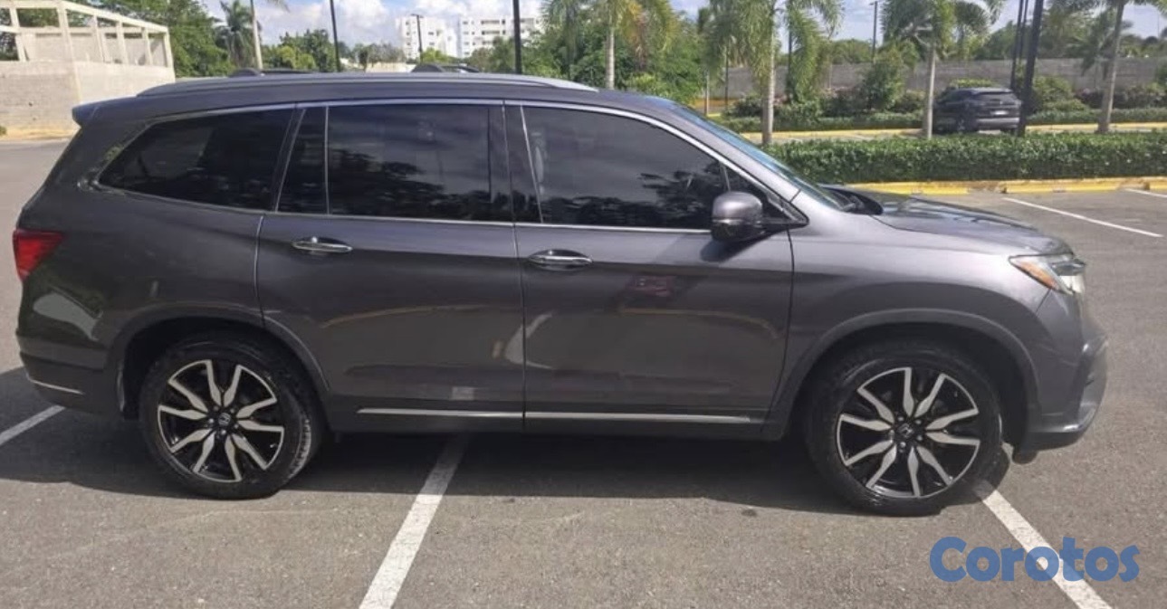 jeepetas y camionetas - HONDA PILOT ELITE 2019 8