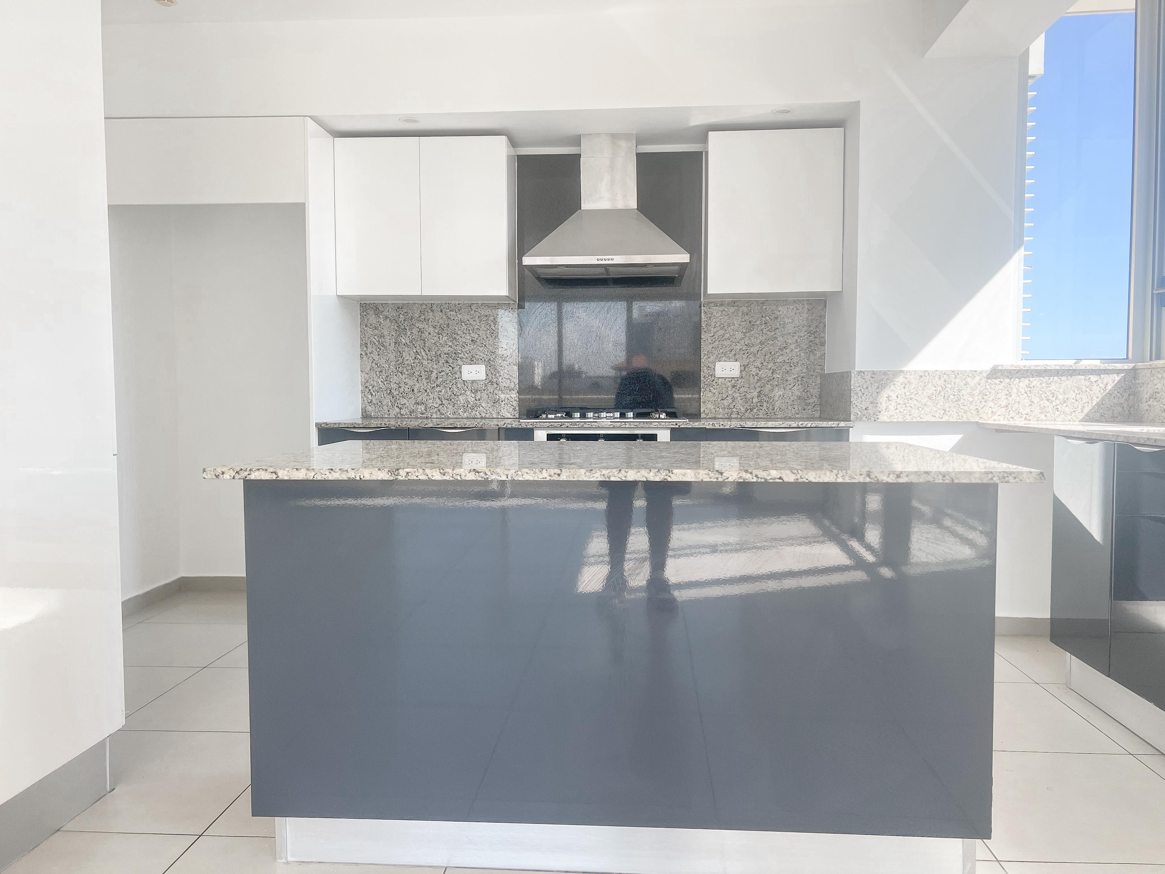 apartamentos - Evaristo Morales, Apartamento En Alquiler  2