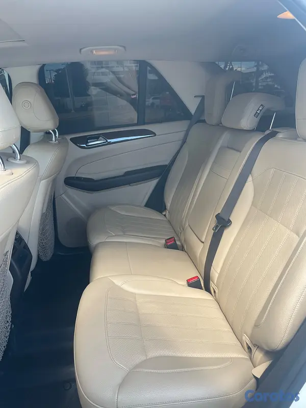 jeepetas y camionetas - Mercedes Benz GLE 2016 5