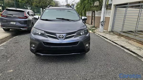 jeepetas y camionetas - Toyota rav4 2015 10