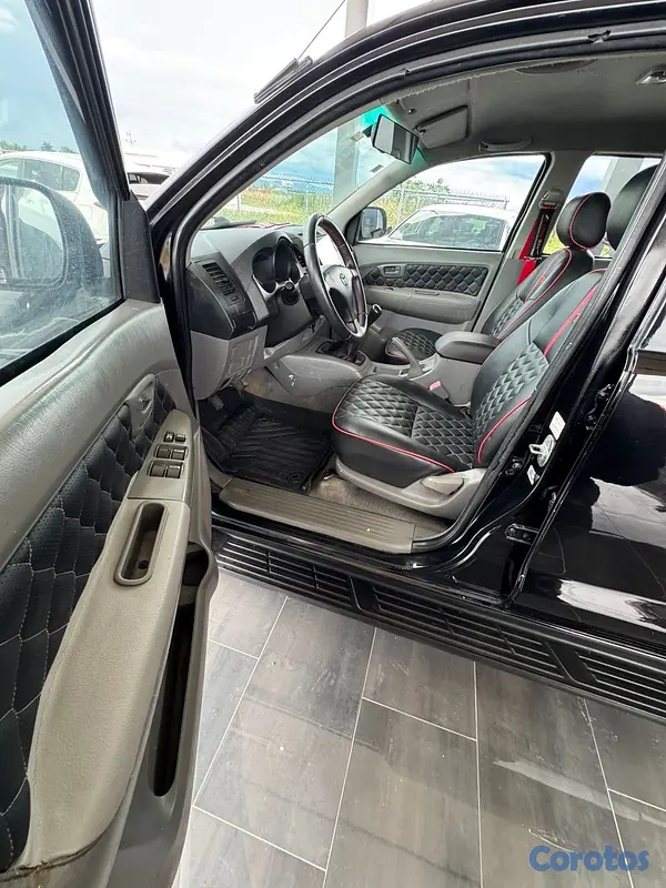 jeepetas y camionetas - Toyota hilux 2008 11
