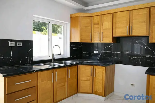 casas - casa cómoda y amplia en puerto plata  6
