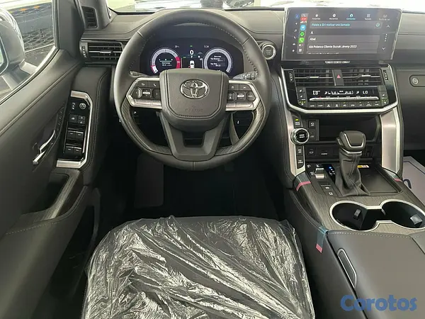 jeepetas y camionetas - Toyota Land Cruiser 300 VXR 2026 10