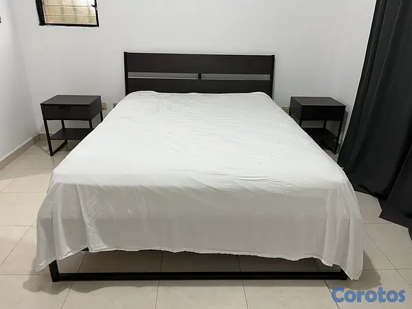 muebles y colchones - Soporte de cama, colchón y mesas de noche 4