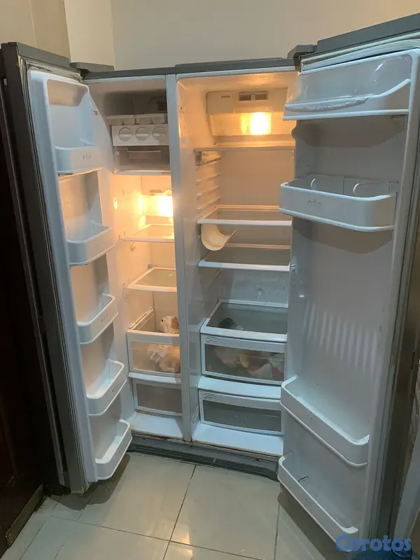 cocina - Nevera LG  2 puertas  8