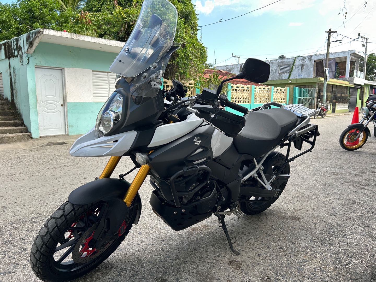 motores y pasolas - Suzuki VStrom 1000 Cc años 2015 3