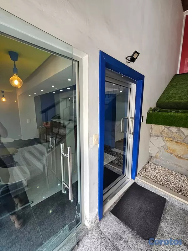 oficinas y locales comerciales - ALQUILO Local Comercial en LA ESPERILLA, 135 Mts.2 3