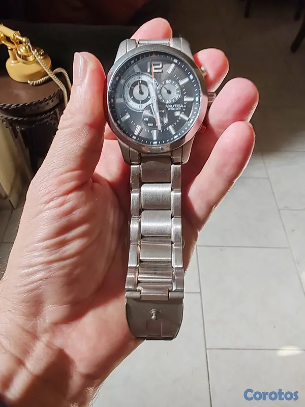 joyas, relojes y accesorios - Se vende Reloj Náutica  3