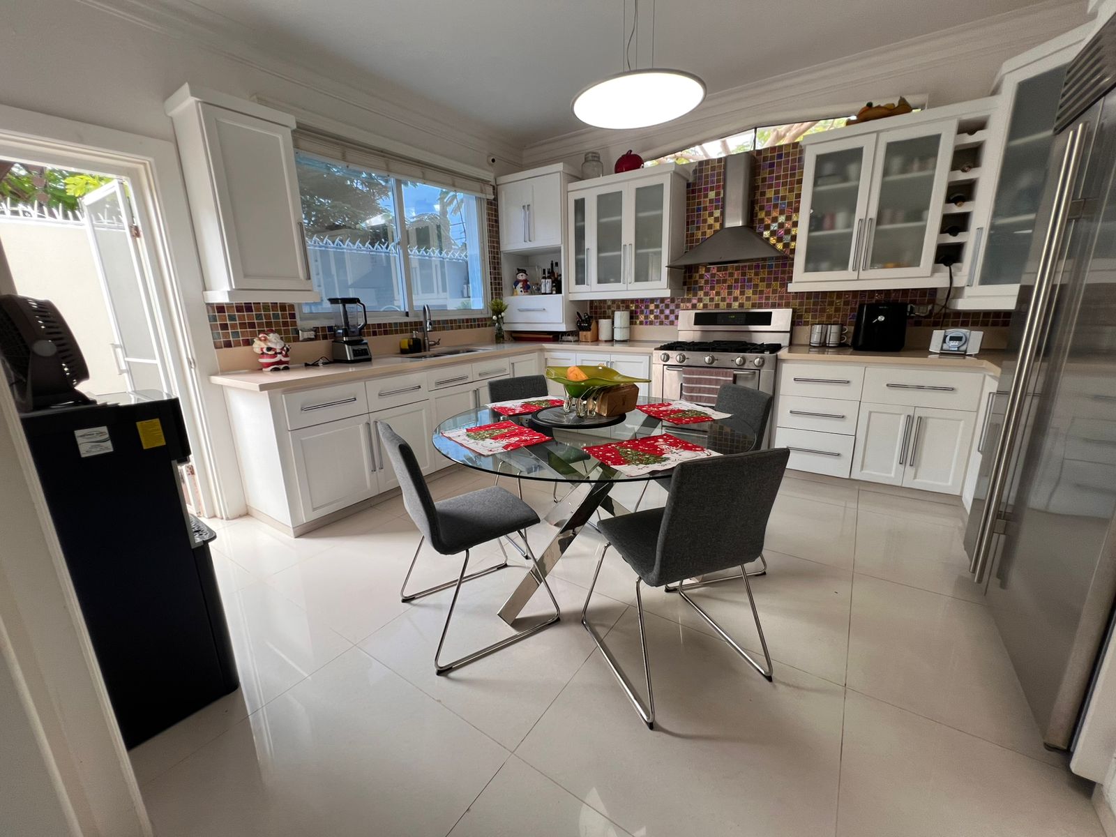 casas - SE VENDE CASA EN CERRO ALTO, SANTIAGO.