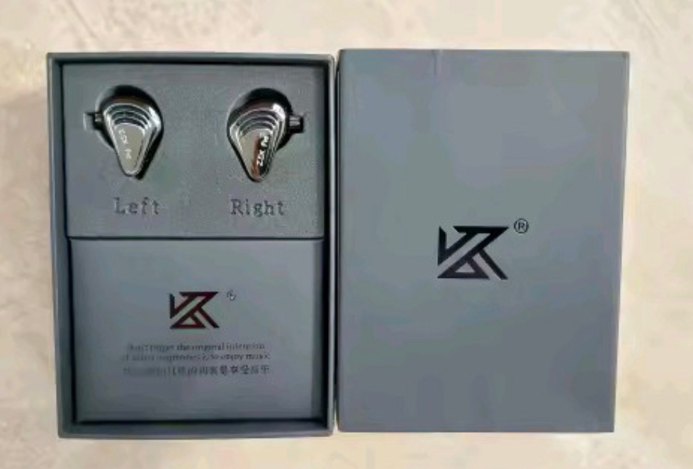 accesorios para electronica - KZ ZSX PRO para músicos y Gamers / monitor profesional in-ears

 3