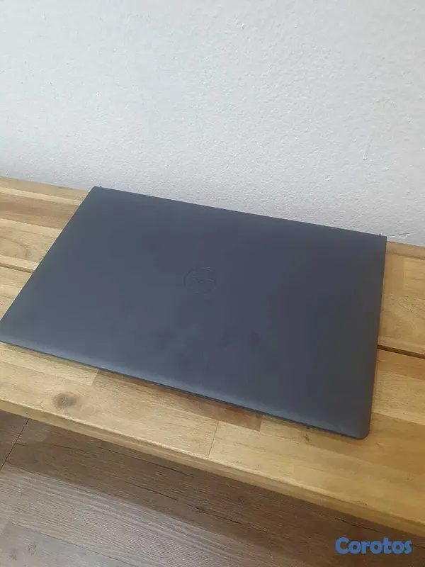 computadoras y laptops - Laptop Dell Inspiron 15, AMD Ryzen 7 7730U, 16GB RAM, 512GB SSD, 15.6" FHD nueva 2